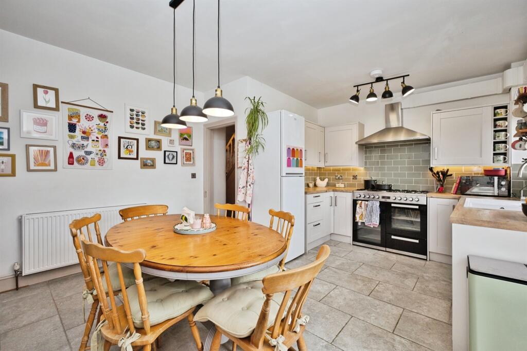 House in Bath - View 4