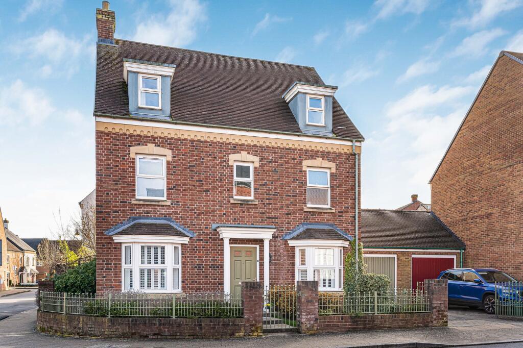 Main image of property: Staldon Road, Swindon, SN1