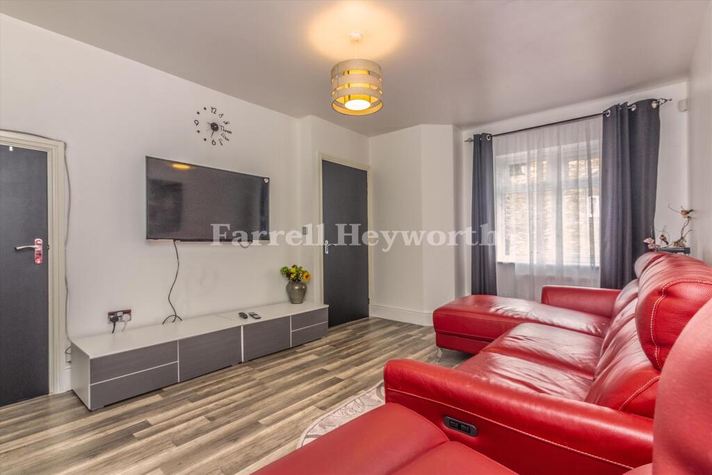 House in Preston - View 2