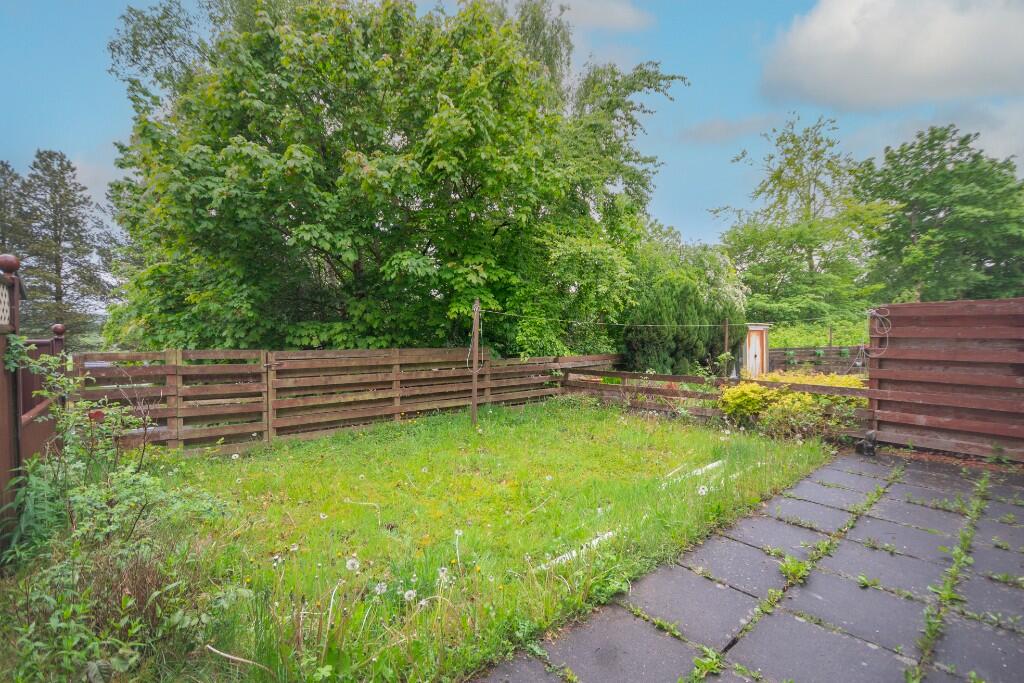 11 Etive Crescent, G67 photo 4