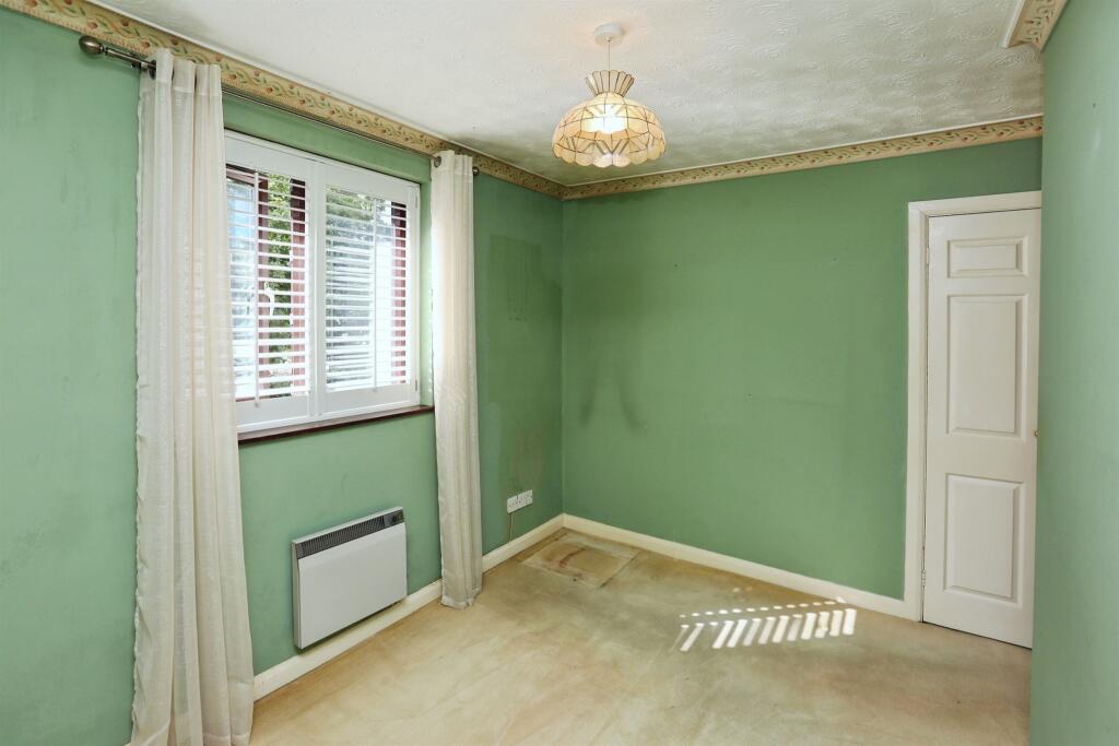 Apartment in Southampton, Bitterne - More