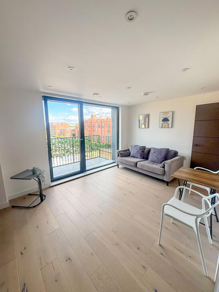 Apartment in Chester, City of Chester - View 2