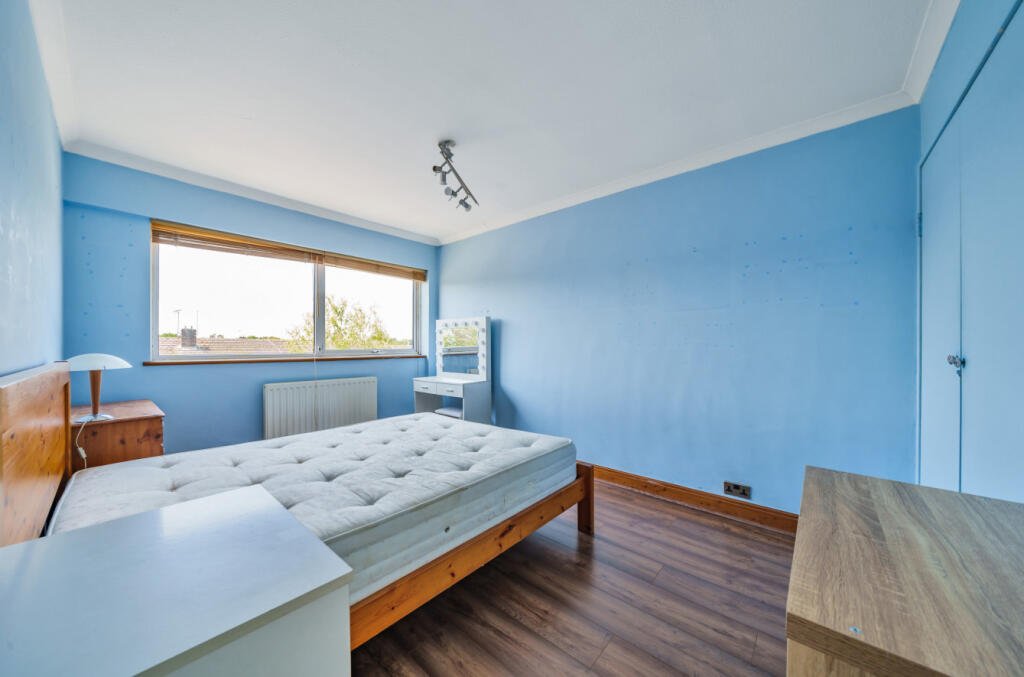 Woodcote Drive, Orpington, BR6 - View 6