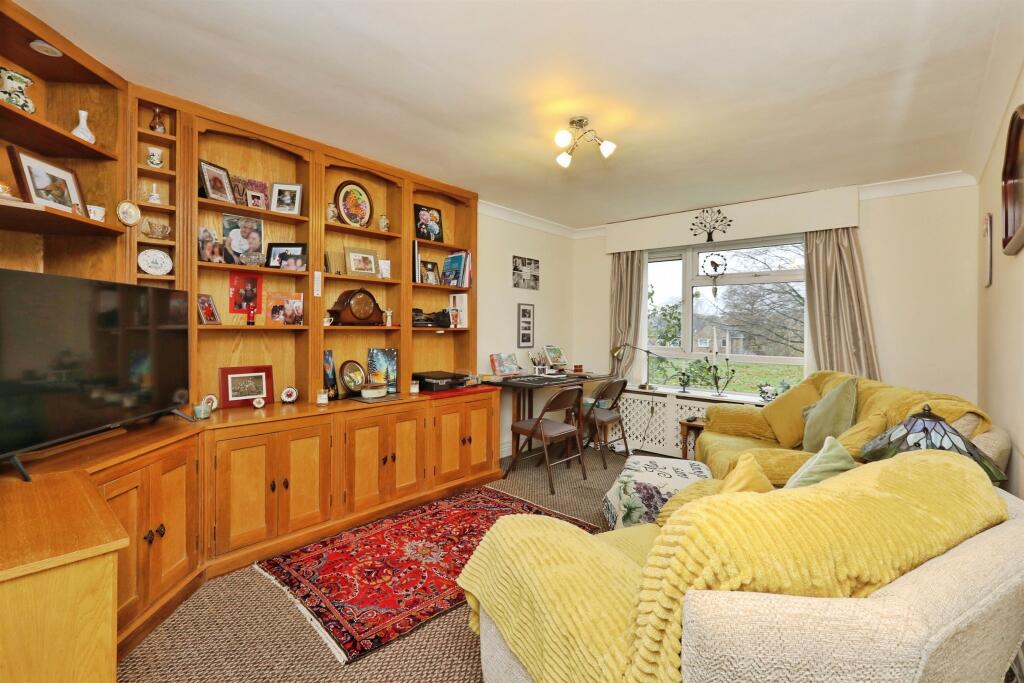 Argosy Close, Bawtry, Doncaster photo 3