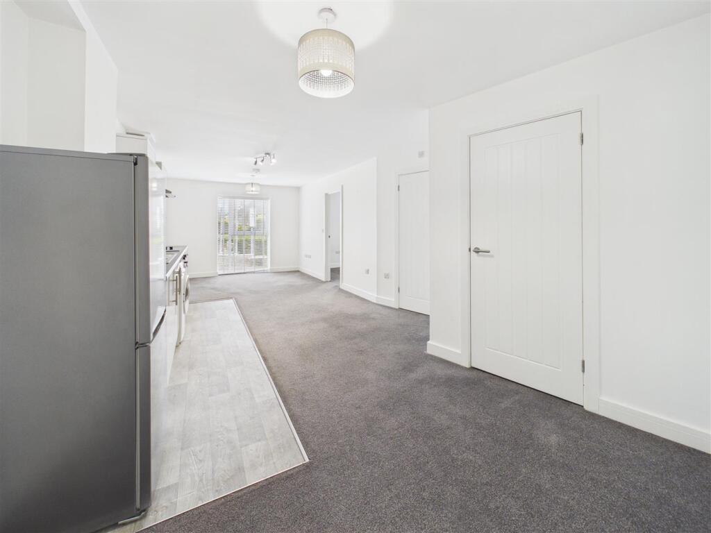 Apartment in Nottingham - More