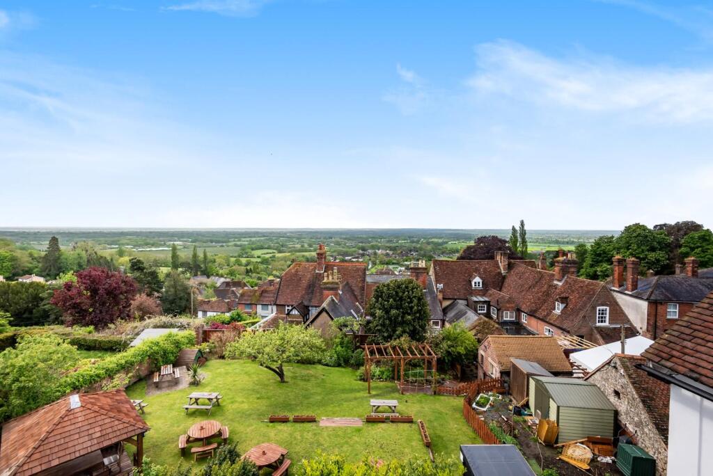 House in Maidstone, Sutton Valence - View 4
