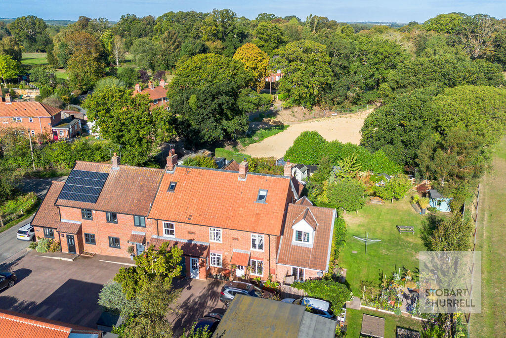 House in South Norfolk, Surlingham - View 3