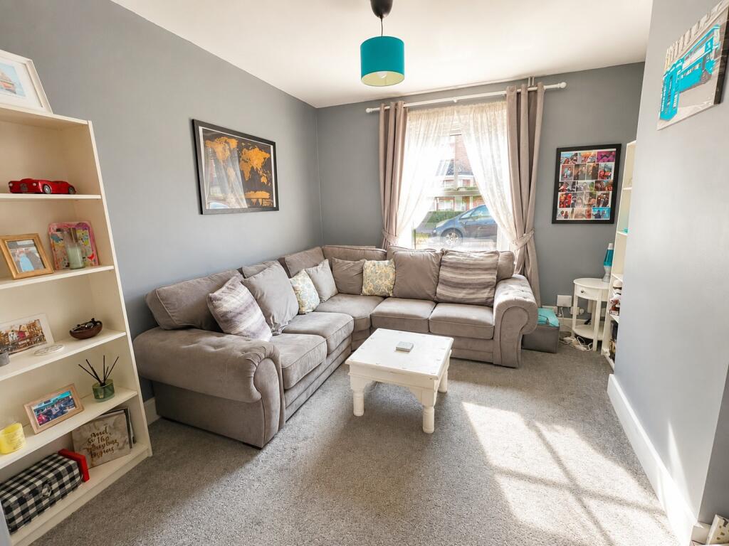 House in Gosport, Hampshire - View 2