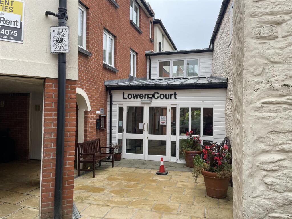 Main image of property: Quay Street, Truro