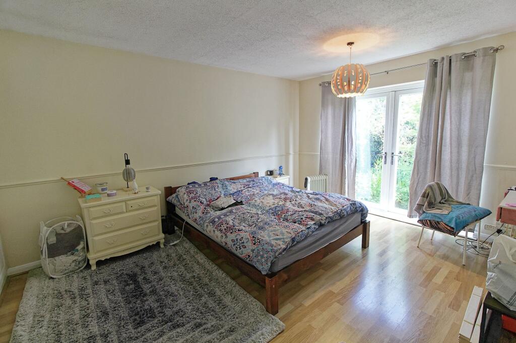 House in Oadby and Wigston, South Wigston - More