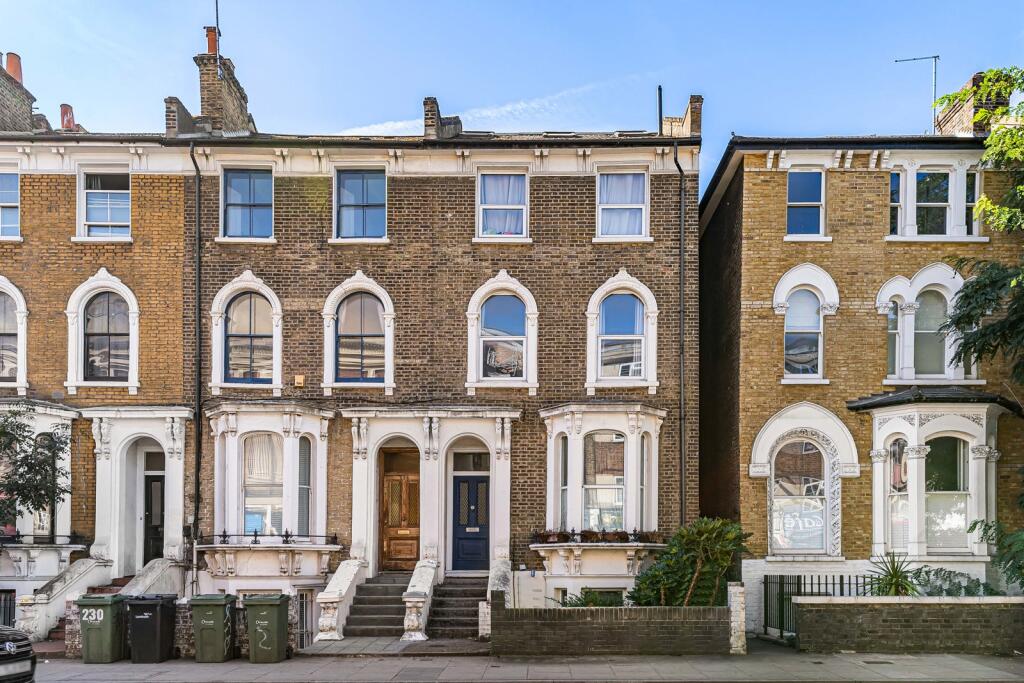 Main image of property: Stockwell Road, London, SW9