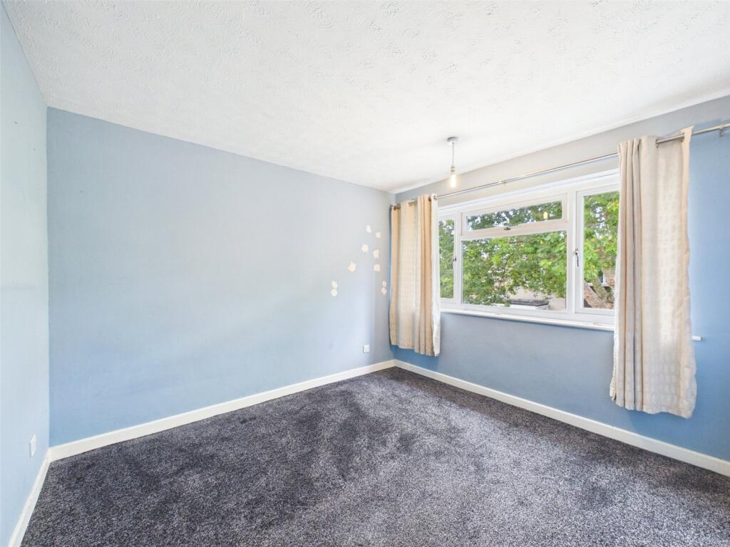 House in Bournemouth, Burton and Winkton - View 5