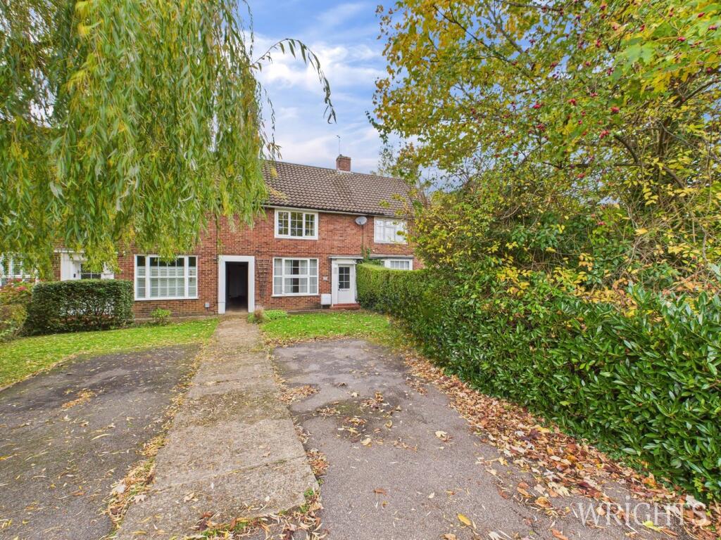 Main image of property: Parkway, WELWYN GARDEN CITY, AL8
