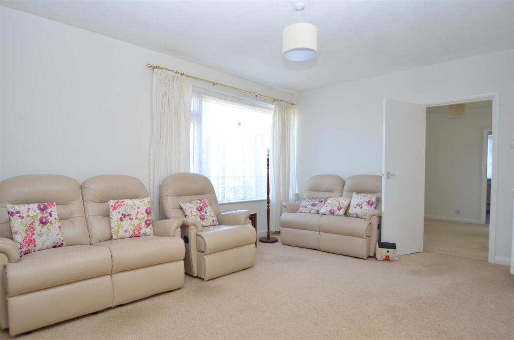 House in Bristol, North Somerset - View 5