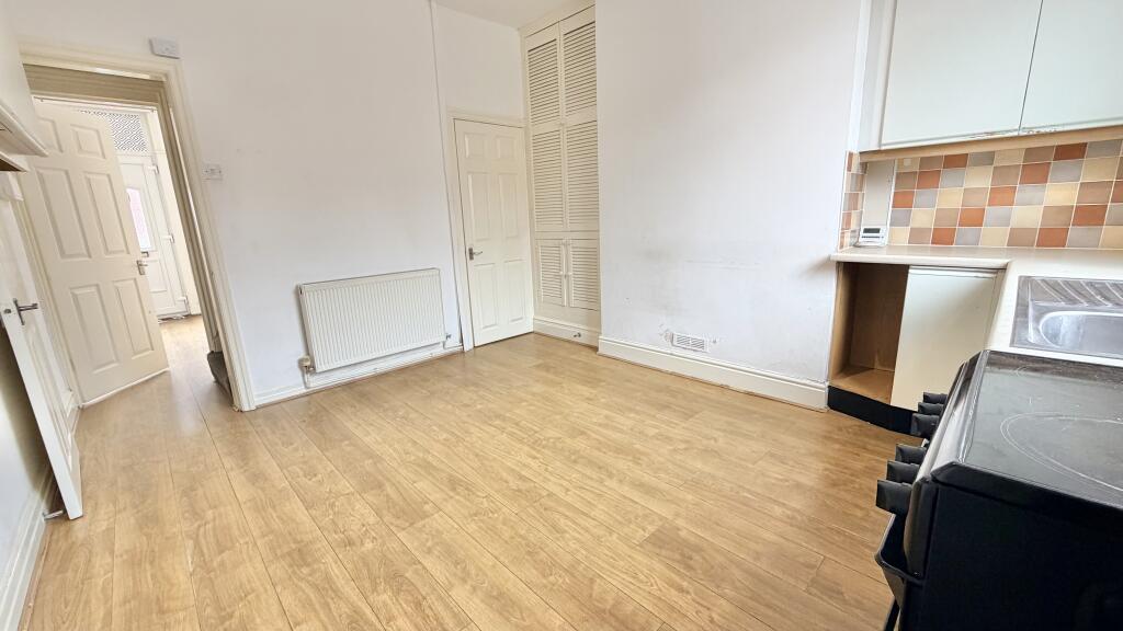 House in Stockport, Heaton Norris, Edgeley - More