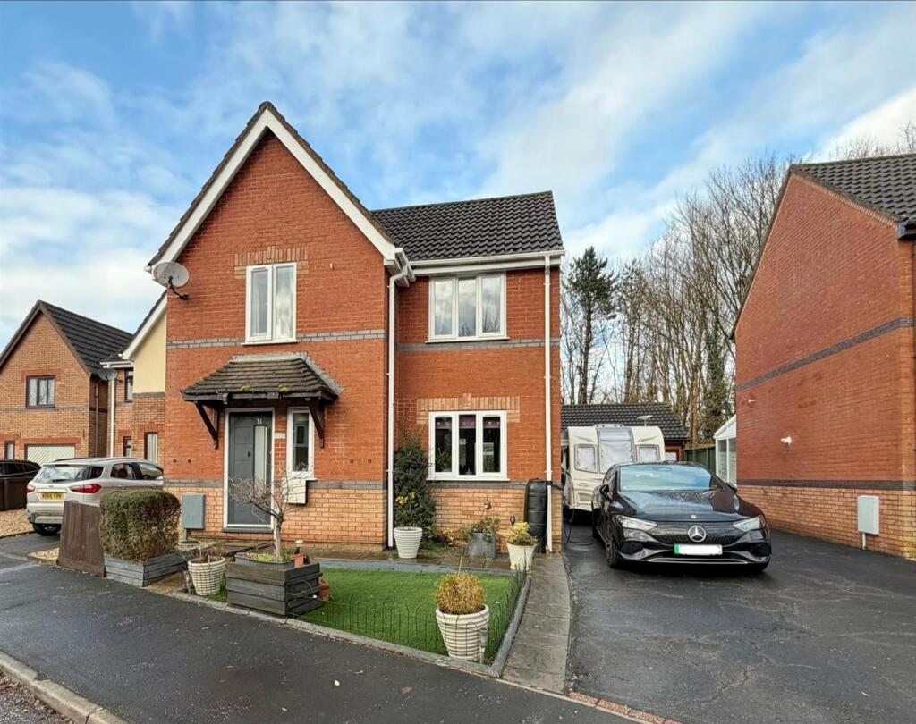 Main image of property: Banksia Close, Tiverton, Devon