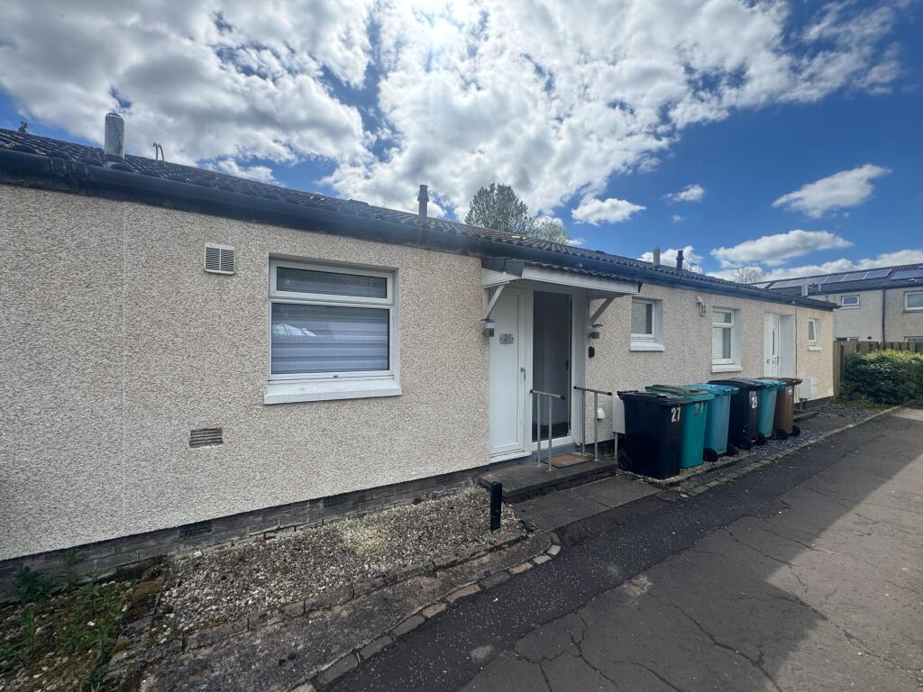 Main image of property: 27 Lilac Court, Cumbernauld