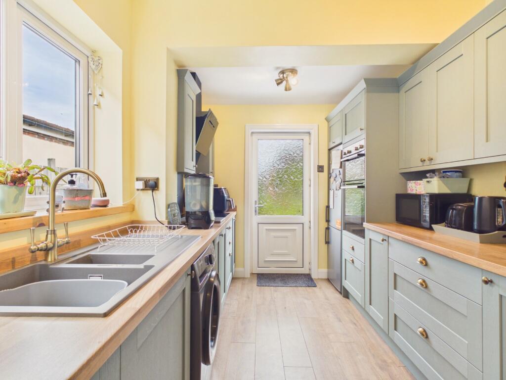 House in Driffield, East Riding of Yorkshire - View 4