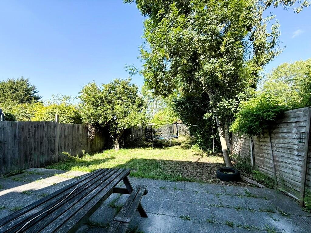 Rosemary Avenue, London, N3 2QN photo 2