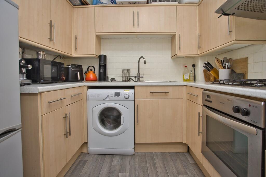 Apartment in Folkestone, Lynwood - View 5
