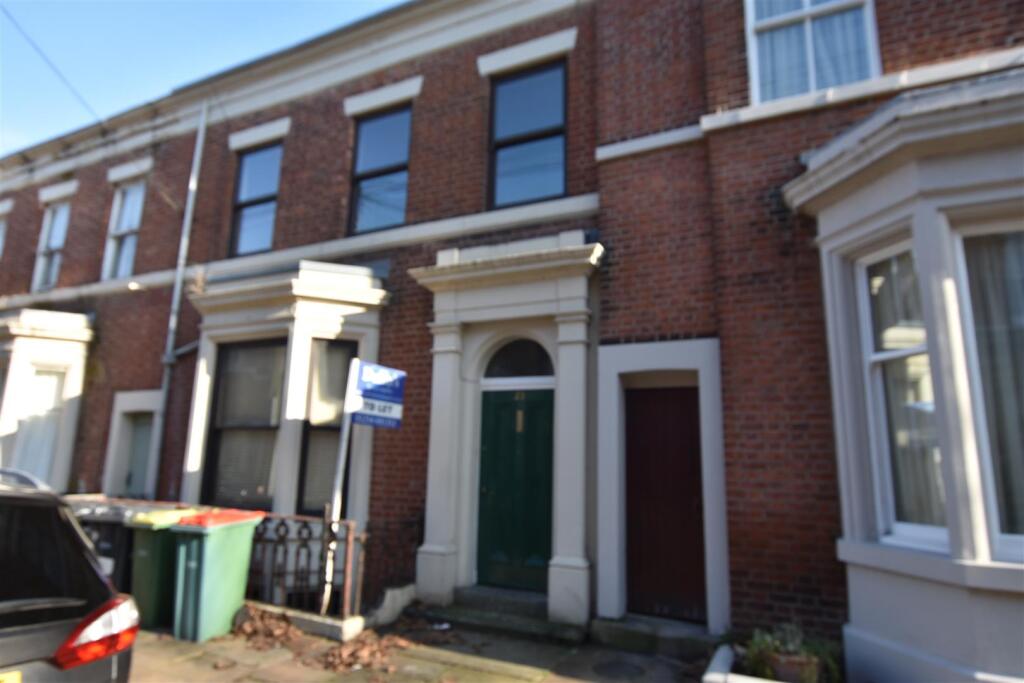Main image of property: 23D Bairstow Street, Preston