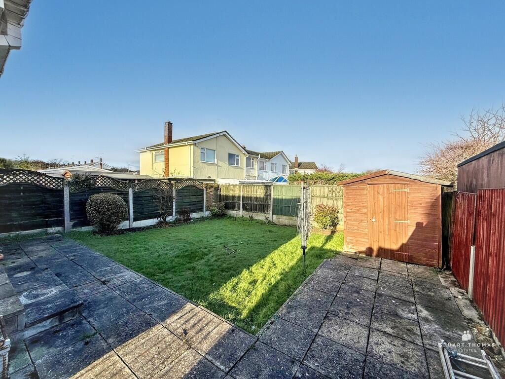 Broomfield, Hadleigh photo 4