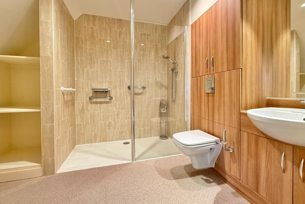 Apartment in Eastleigh, Bishopstoke Park, Bishopstoke - More