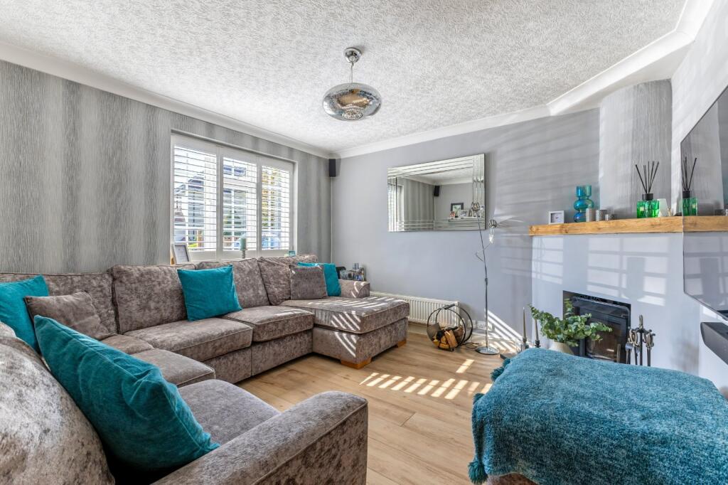 House in Three Rivers, Batchworth - View 3