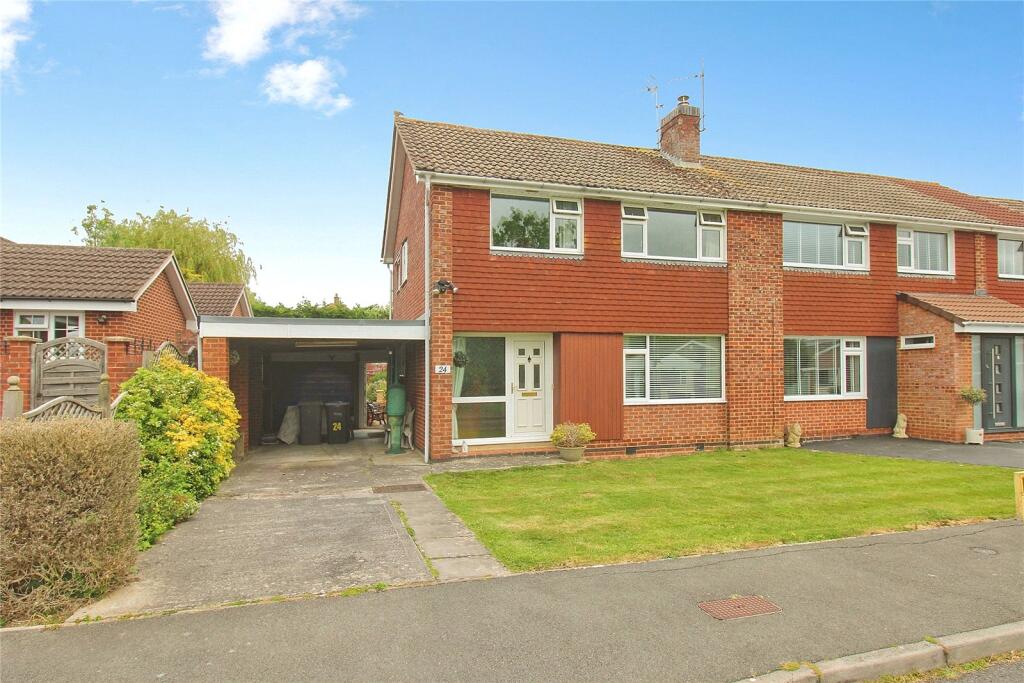3-bed semi-detached on Charnwood Road, Trowbridge, £280,000