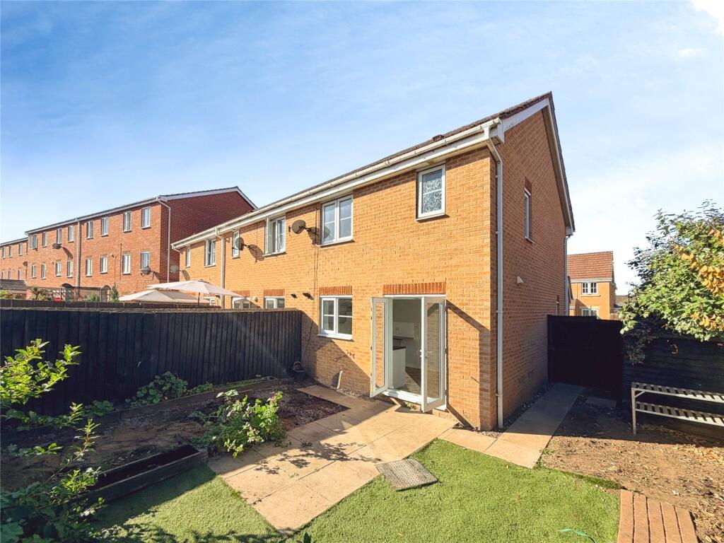 House in Doncaster, Armthorpe - View 4