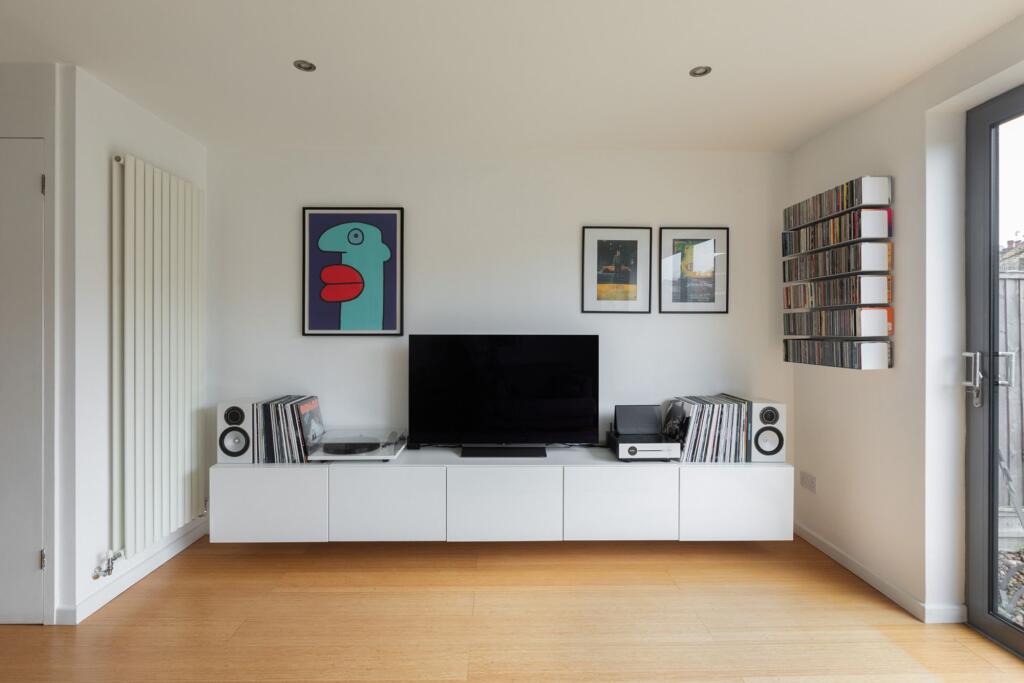 Apartment in London, Globe Town, Stepney - View 3