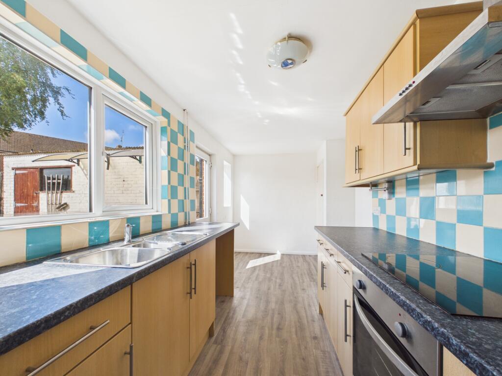House in Portsmouth - View 5