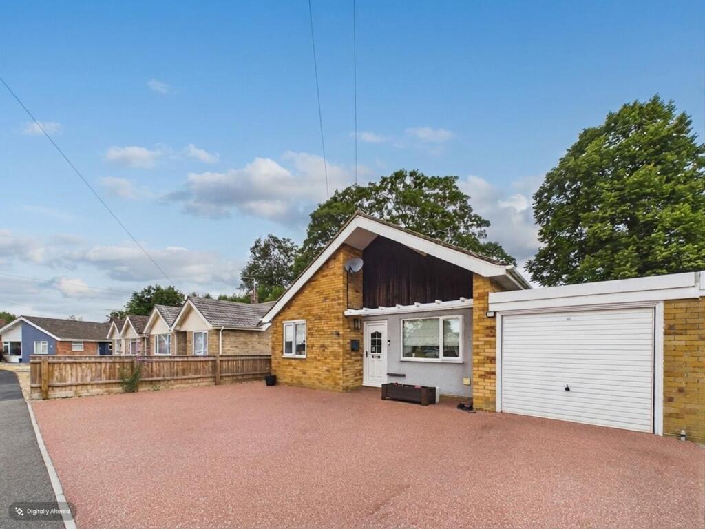 Main image of property: Coddington Way, Ixworth,
