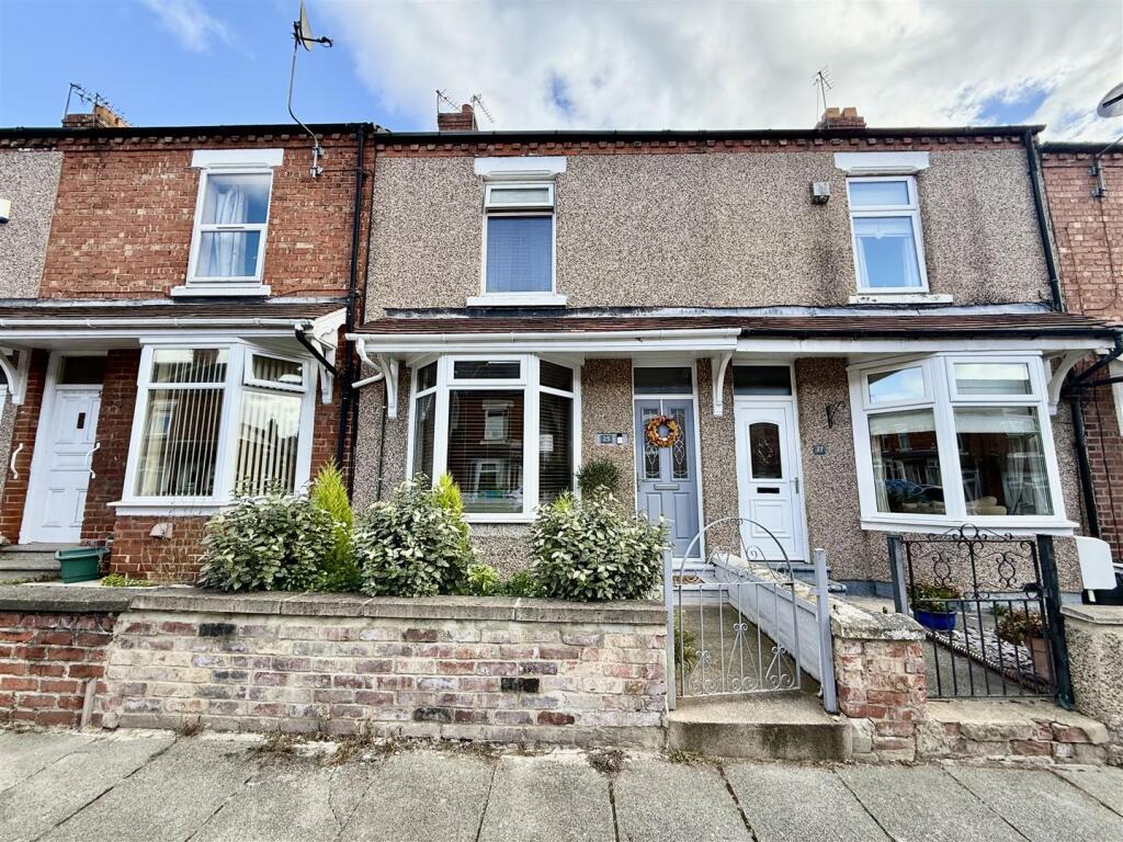 2-bed terraced on Hamsterley Street, Darlington, £135,000