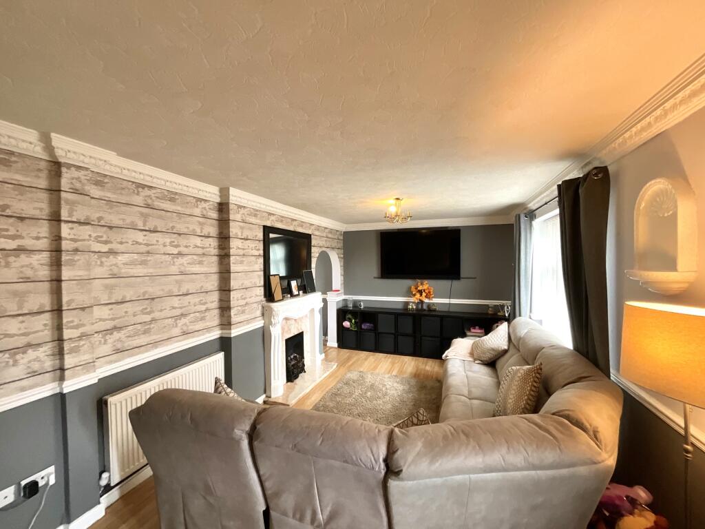 House in Nottingham, Nottinghamshire - View 5