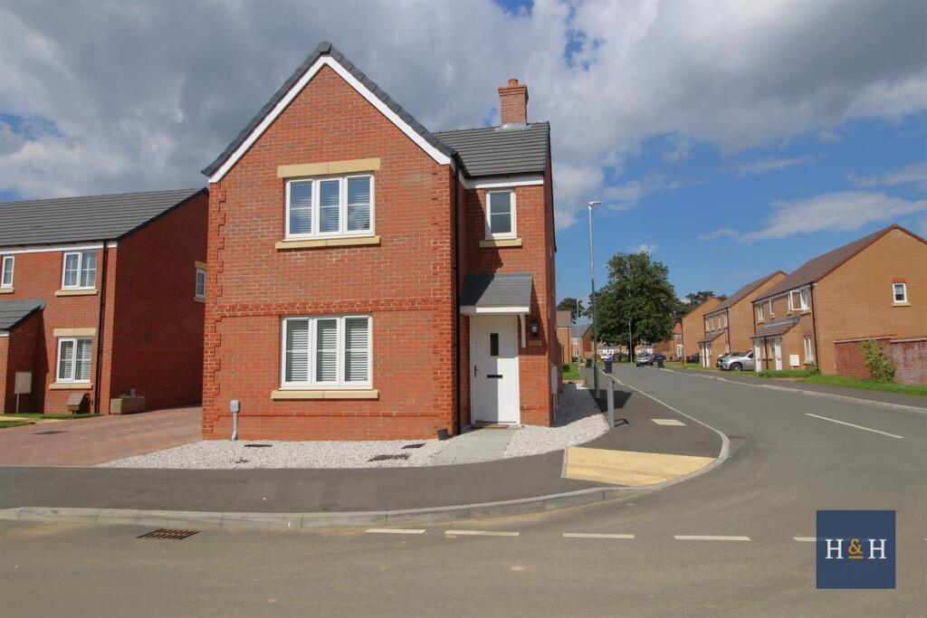 Main image of property: EVERDON DRIVE, SCHOLARS GREEN - NN2