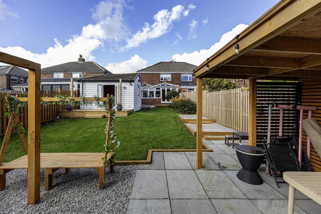 House in Kirklees, West Yorkshire - View 4