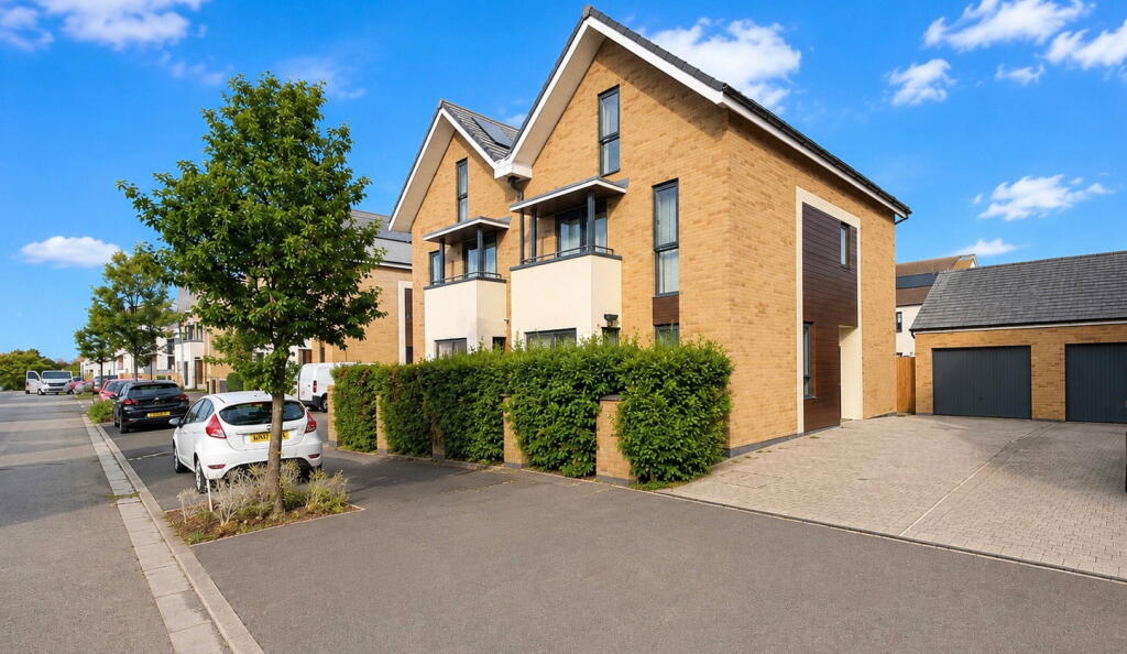 Main image of property: Bowen Road, Locking, Weston-super-mare, BS24 7FU