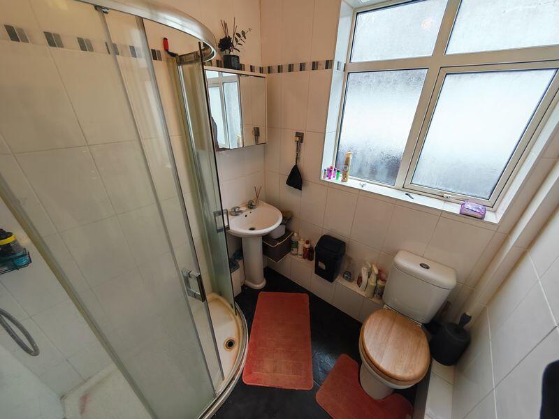 House in Southall - View 5