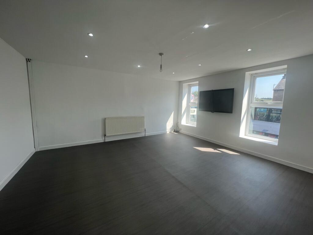 Apartment in Oldham - View 2