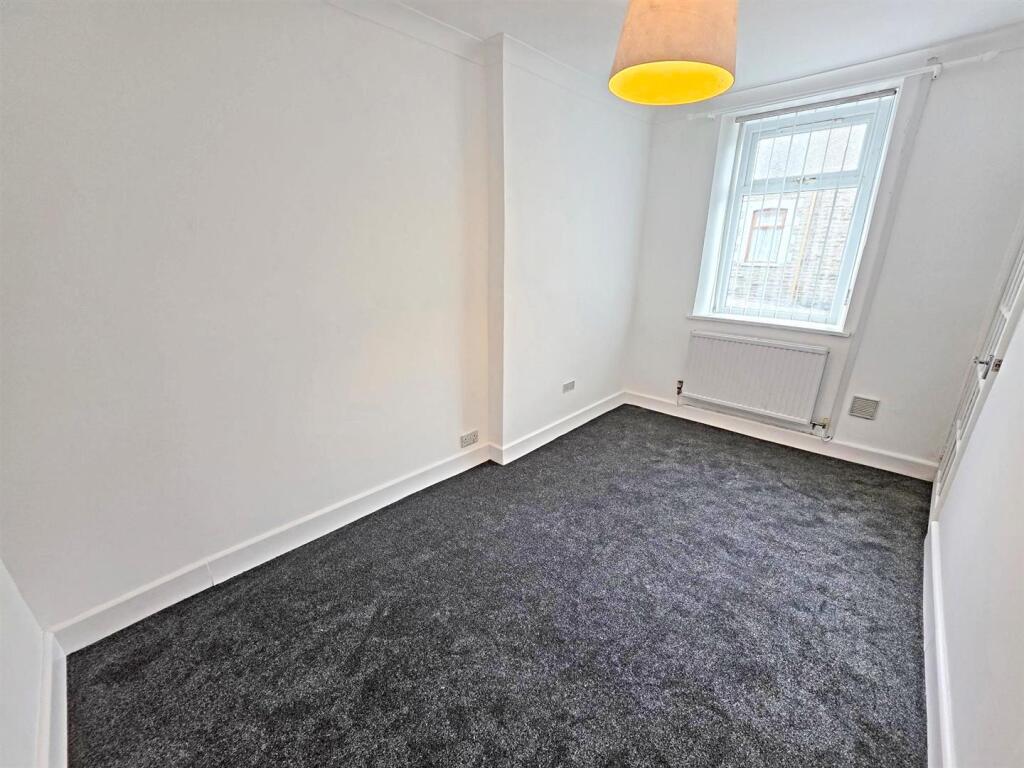 House in Cardiff - View 5