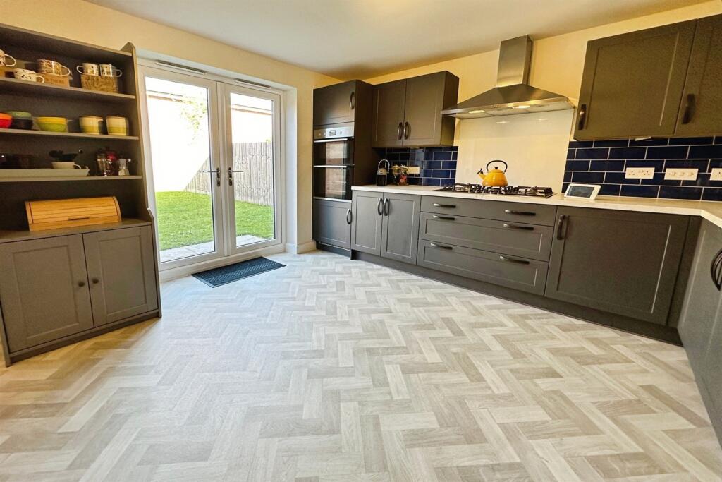 House in Preston - View 4