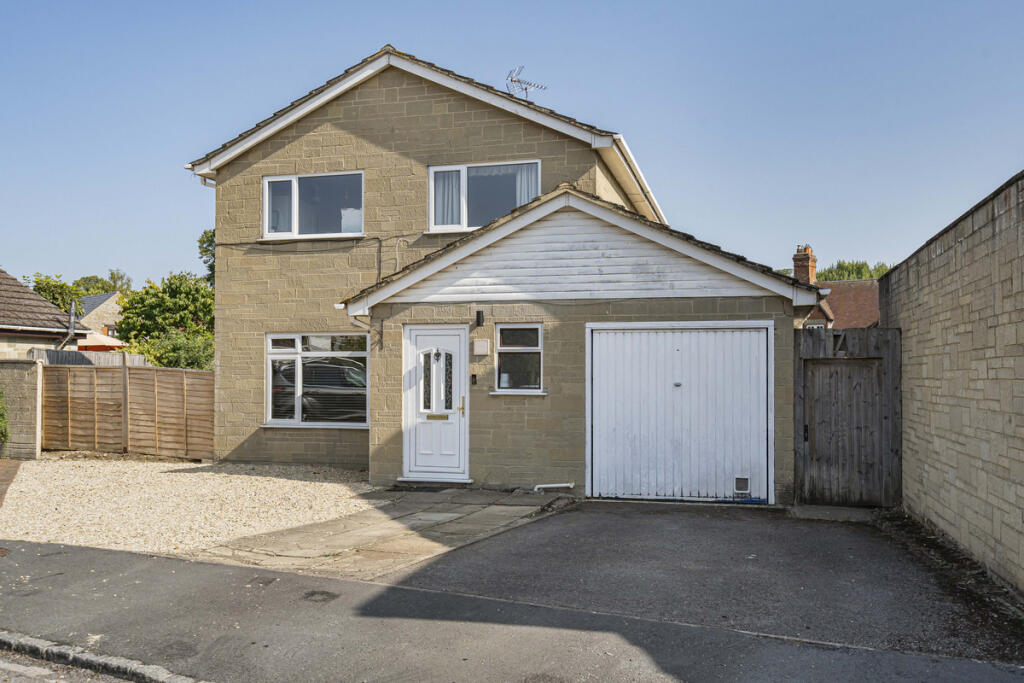Main image of property: Chestnut Close, Chesterton, OX26