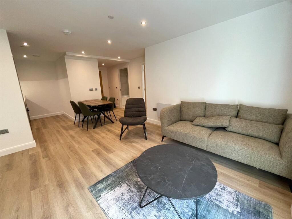 Main image of property: The Mount, 28 Richmond Hill Approach, Leeds, West Yorkshire, LS9