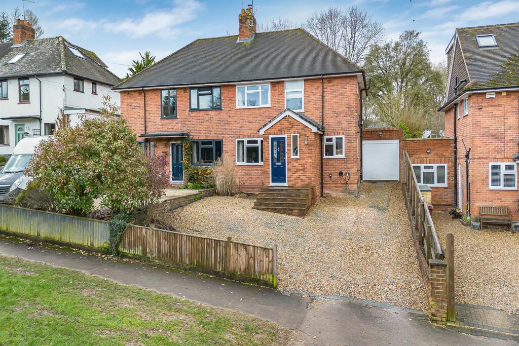 Main image of property: Kidmore End Road, Emmer Green, Reading