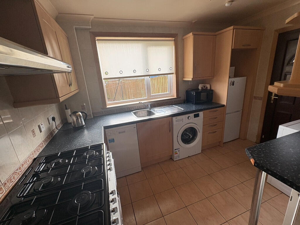 House in Paisley - View 4