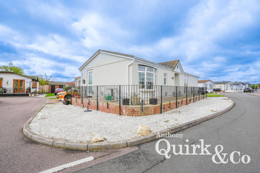Creek Road, Canvey Island, SS8, Canvey Island