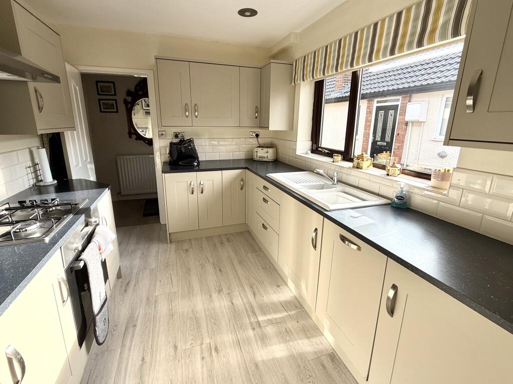 Oakwood Road, Stockport, SK6 photo 3