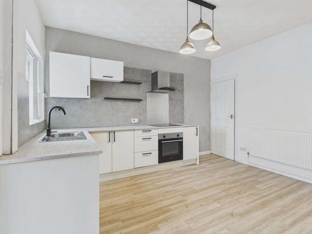House in Barnsley, South Yorkshire - View 4