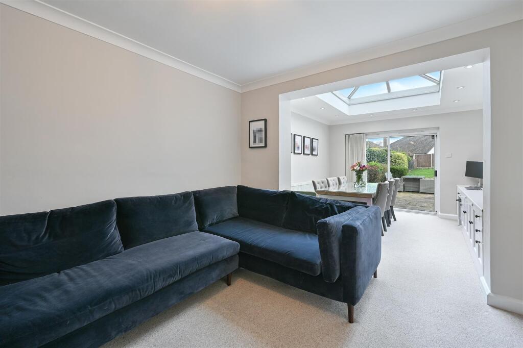 House in Reigate and Banstead, Nork - More